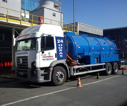 Empresa desentupidora, limpa fossa e hidrojateamento em Guarulhos 24 horas